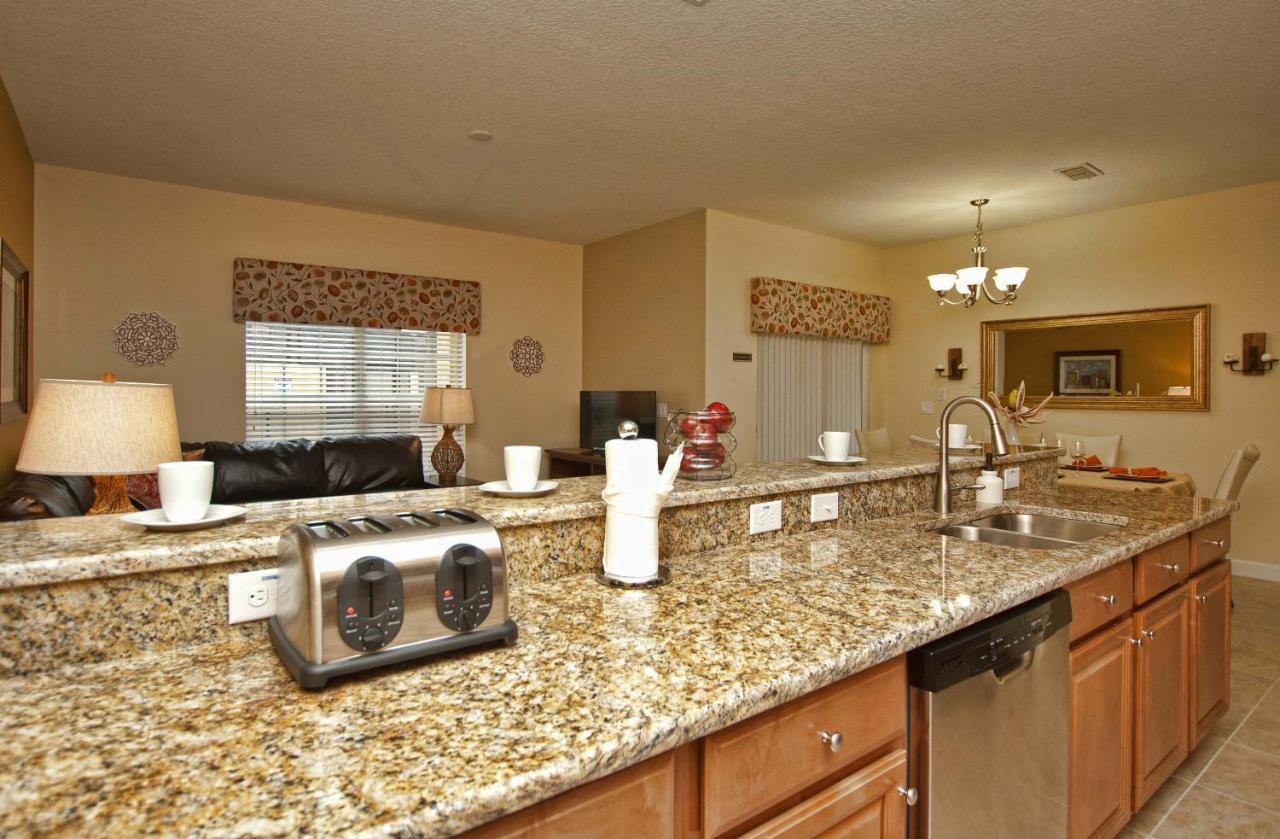 Holiday home Dog Friendly Townhome W- Splashpool-3202pp *